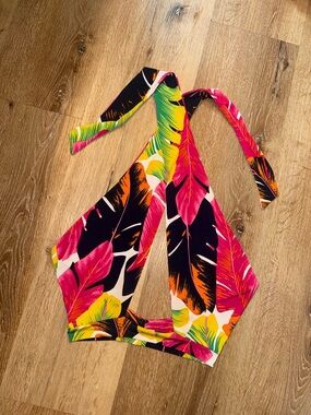 Tropical Halter Crop Top - Pink, Black & Neon Leaf Print Size Medium